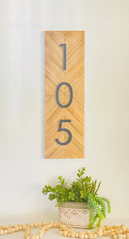 House Number Sign | Wood Starburst Vertical